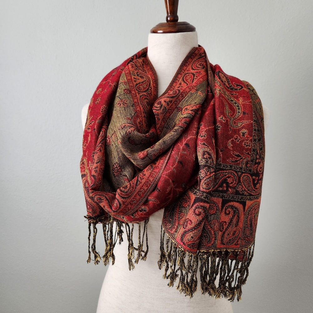 Beautiful Paisley Jewel Toned Reversible Scarf / Wrap With Fringe Trim - Picture 2 of 10